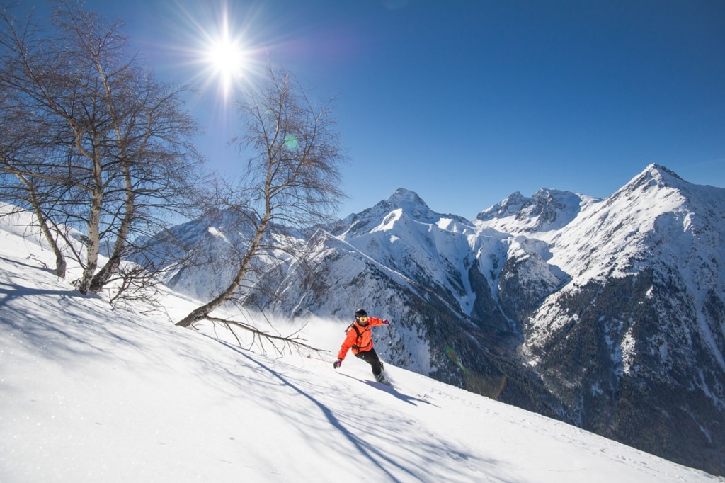 Бер лез Альп Франция. Рона Альпы Франция. Скис Европа. Landscape in les deux Alpes, French Alps. Alp ski